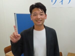 オンライン学習室代表室谷の画像